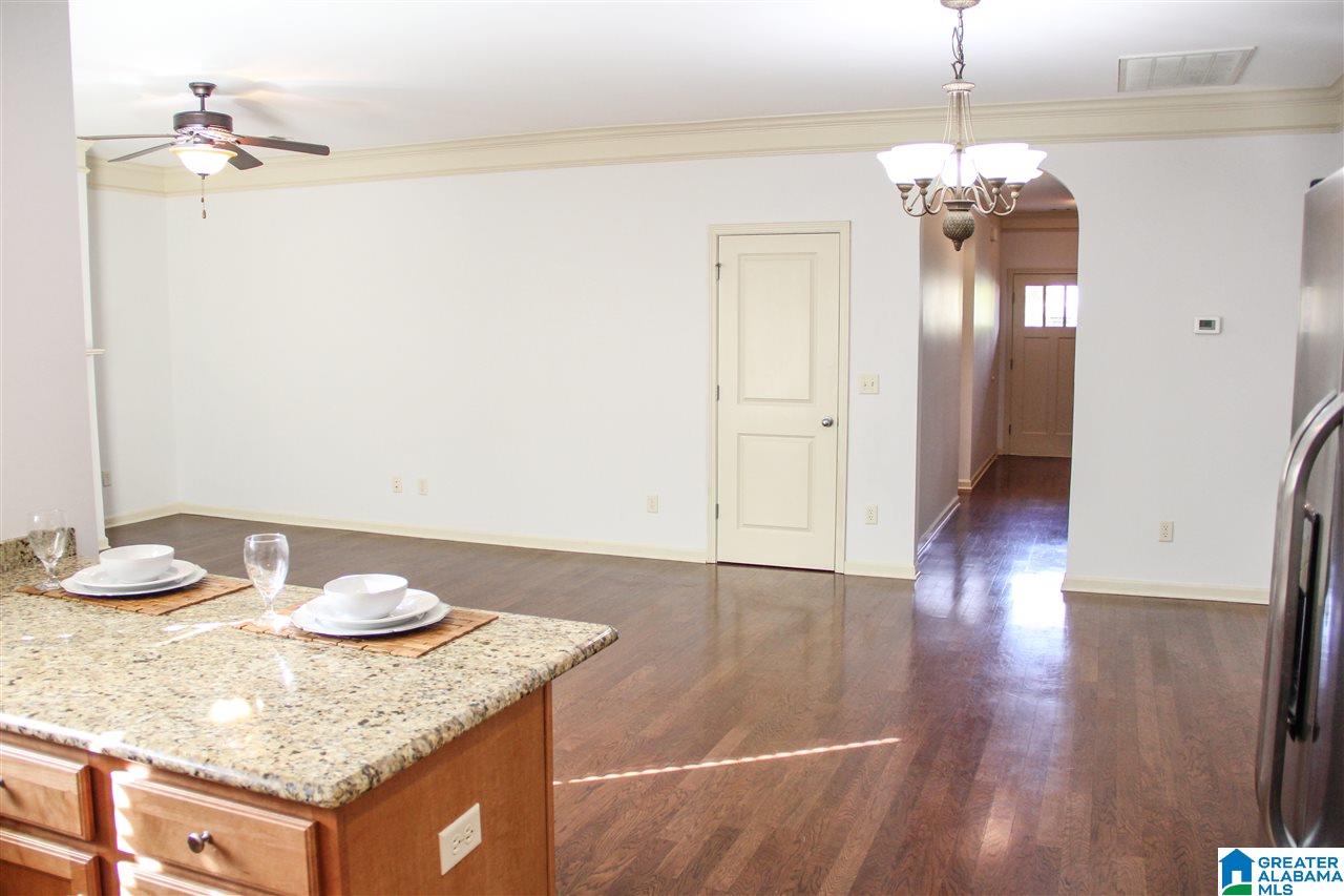 28 Portobello Road, Unit 8 Birmingham, AL 35242 - Photo 16 of 45