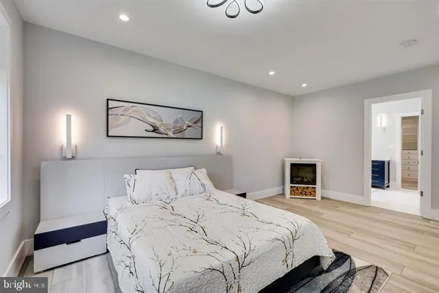 $3,999,000 | 9604 Pembroke Place, Vienna, VA 22182