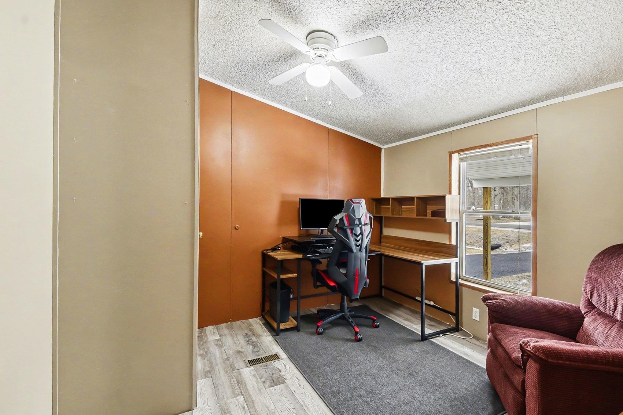 1526 East Miller Road Midland, MI 48640 - Photo 10 of 17