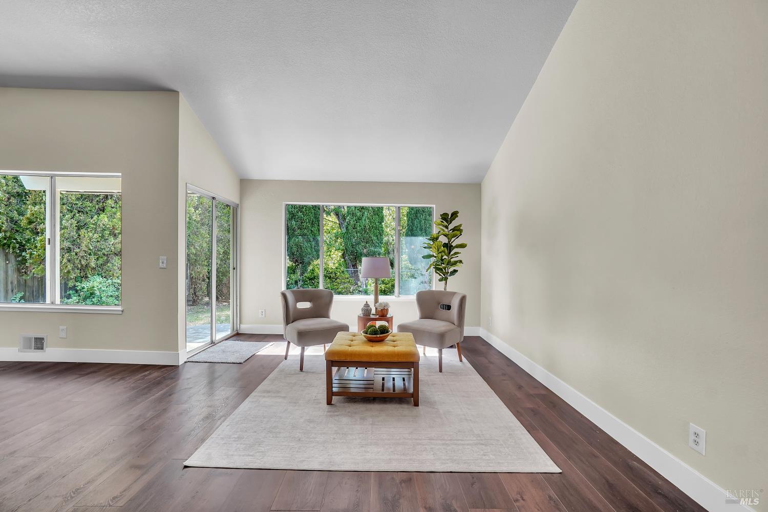 3447 Springfield Drive Fairfield, CA 94534 - Photo 5 of 45