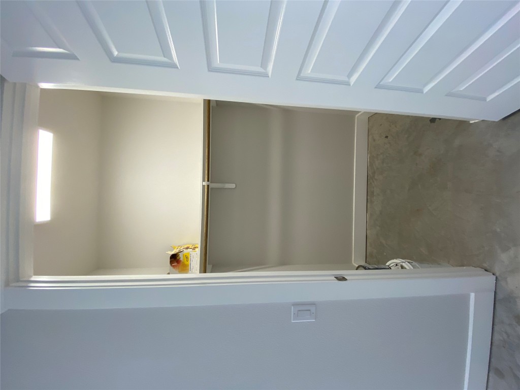 6920 Bethune Avenue, Unit 2 Austin, TX 78752 - Photo 8 of 20 View of spacious closet