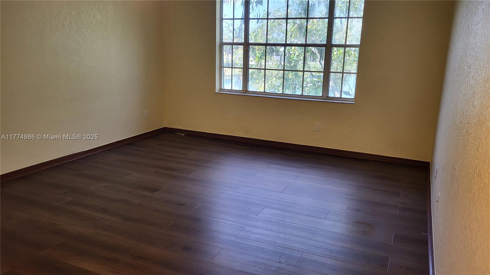 715 Southwest 148th Avenue, Unit 604 Sunrise, FL 33325 - Photo 12 of 29