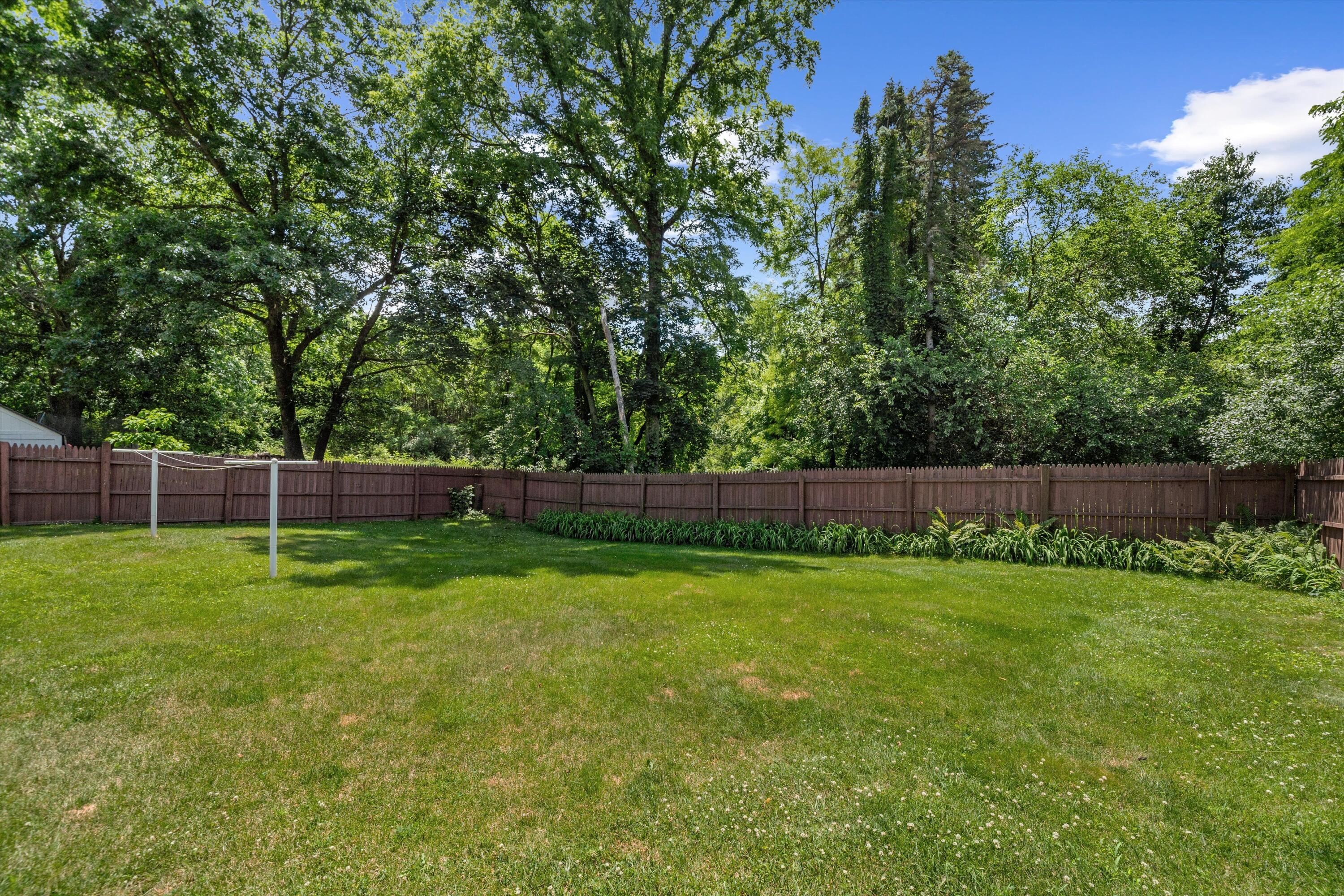 16009 Cavanaugh Lake Road Chelsea, MI 48118 - Photo 53 of 56 Fenced In Area