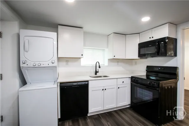 $1,200 | 1904 East 51st Street, Unit A, Savannah, GA 31404