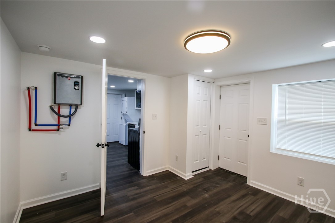 1904 East 51st Street, Unit A Savannah, GA 31404 - Photo 22 of 38