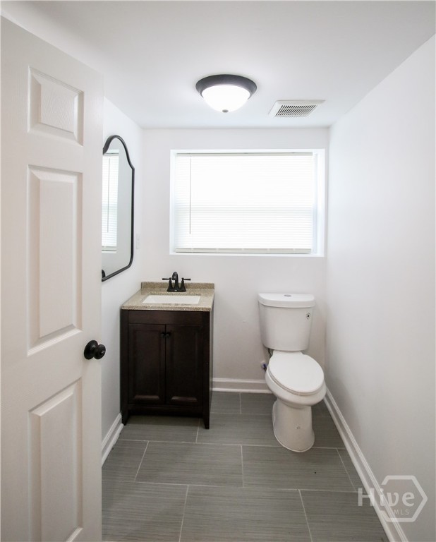 1904 East 51st Street, Unit A Savannah, GA 31404 - Photo 32 of 38