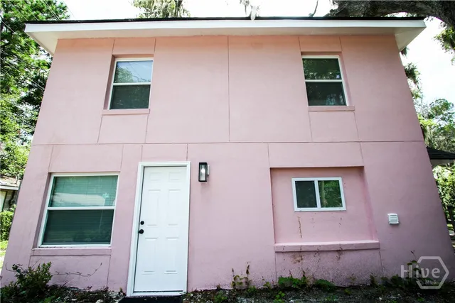 $1,200 | 1904 East 51st Street, Unit A, Savannah, GA 31404