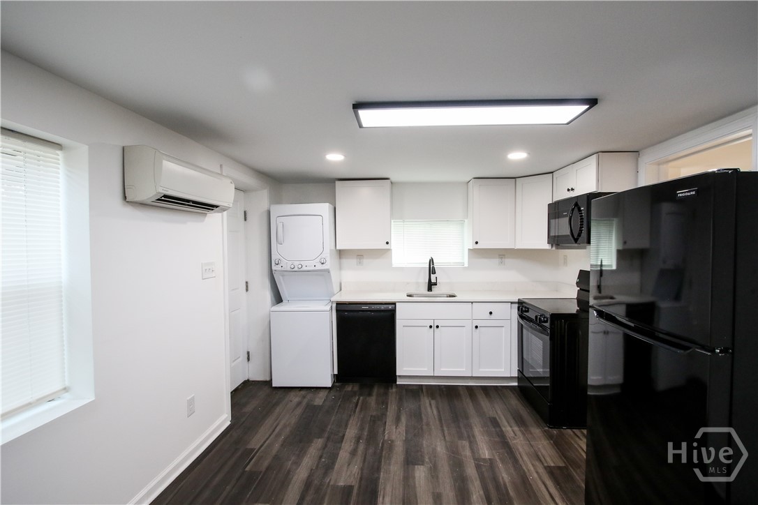 1904 East 51st Street, Unit A Savannah, GA 31404 - Photo 9 of 38