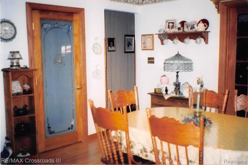 21850 Prince Road Belleville, MI 48111 - Photo 13 of 31