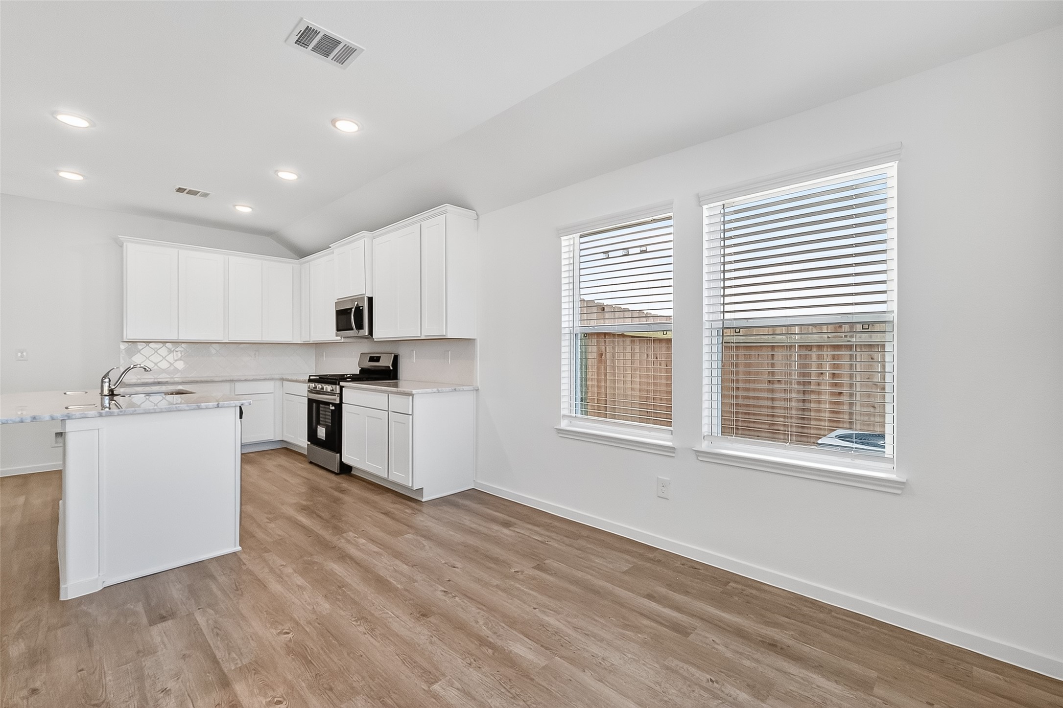 2115 Spring Hollow Drive Baytown, TX 77521 - Photo 12 of 36