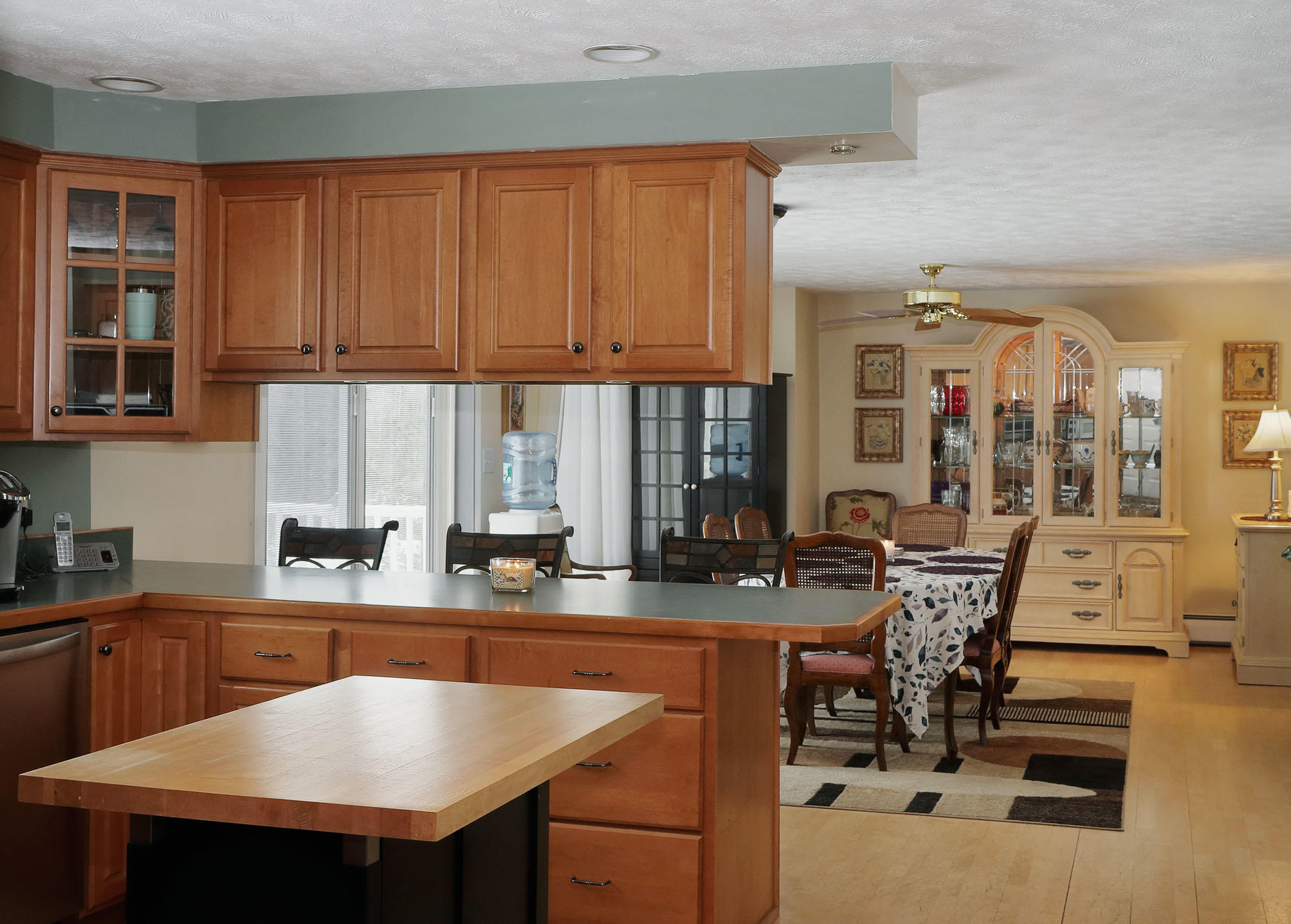 4 Westwoods Road Kennebunk, ME 04043 - Photo 6 of 30 Kitchen