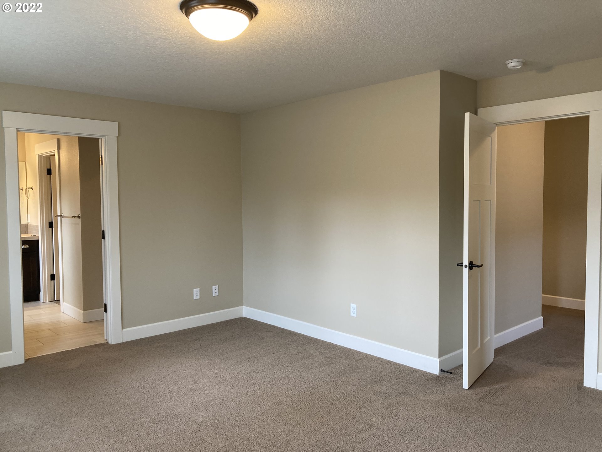 7415 South 13th Street Ridgefield, WA 98642 - Photo 19 of 28 a view of an empty room