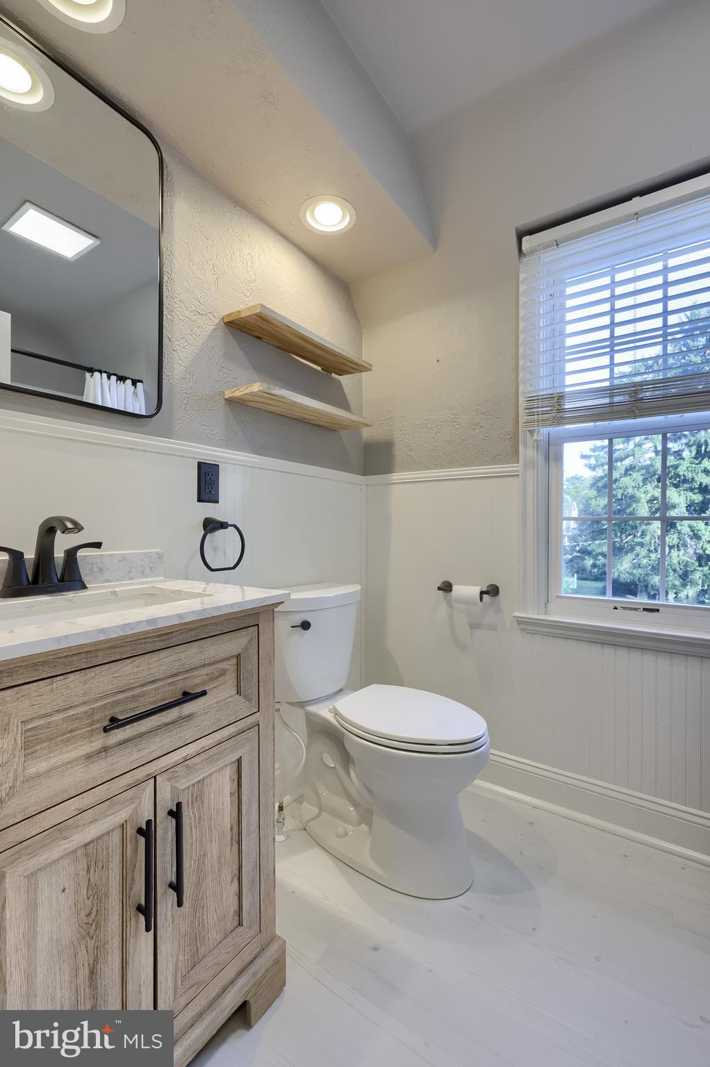 3205 Eastern Boulevard York, PA 17402 - Photo 29 of 42