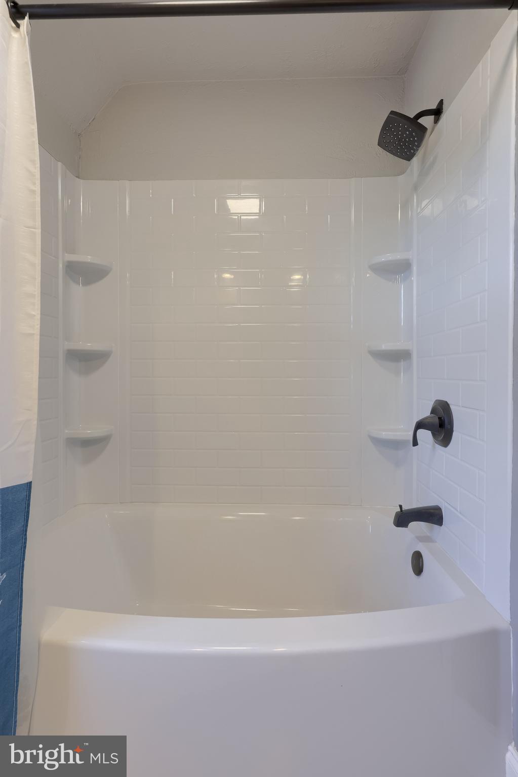 3205 Eastern Boulevard York, PA 17402 - Photo 30 of 42