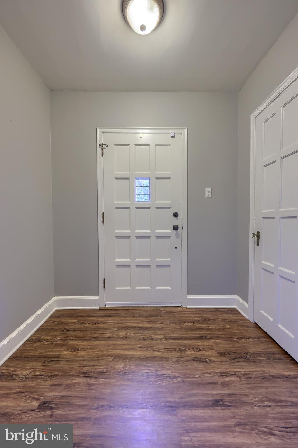 3205 Eastern Boulevard York, PA 17402 - Photo 5 of 42