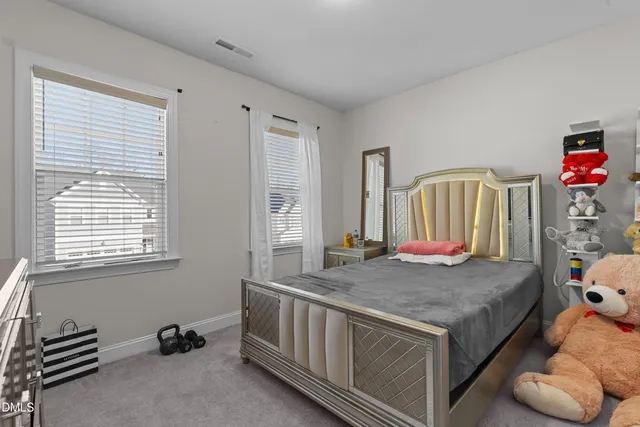 a view of bedroom and bedroom