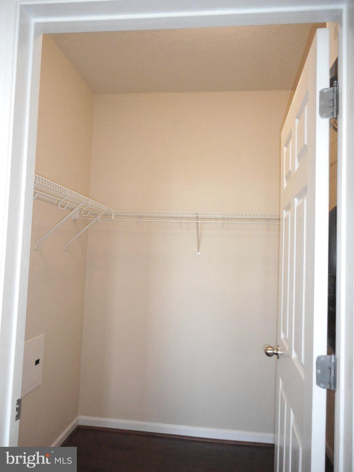 502 Sunset View Terrace Southeast, Unit 302 Leesburg, VA 20175 - Photo 40 of 50 Spacious walk-in closet.