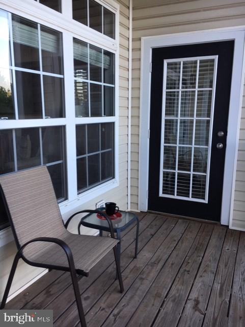 502 Sunset View Terrace Southeast, Unit 302 Leesburg, VA 20175 - Photo 43 of 50 Enjoy your morning coffee here!