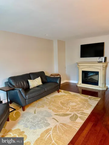 $285,000 | 4966 Fitler Street, Unit 117A, Philadelphia, PA 19114