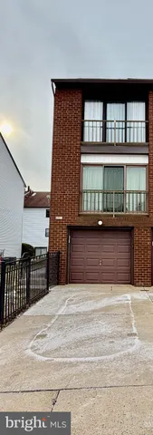 $285,000 | 4966 Fitler Street, Unit 117A, Philadelphia, PA 19114