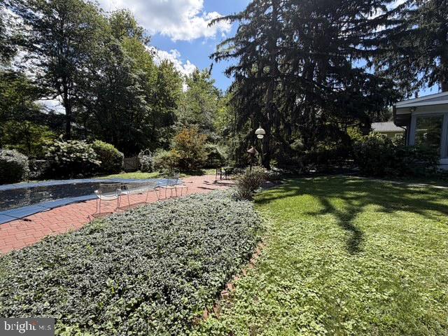 23 Randall Road Princeton, NJ 08540 - Photo 5 of 14 Gallery Image 5