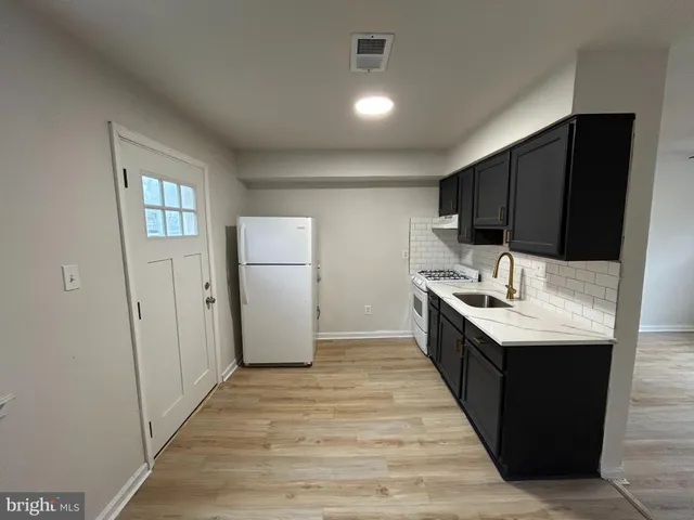 $99,900 | 5462 Summer Street, Philadelphia, PA 19139