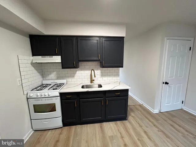 $99,900 | 5462 Summer Street, Philadelphia, PA 19139