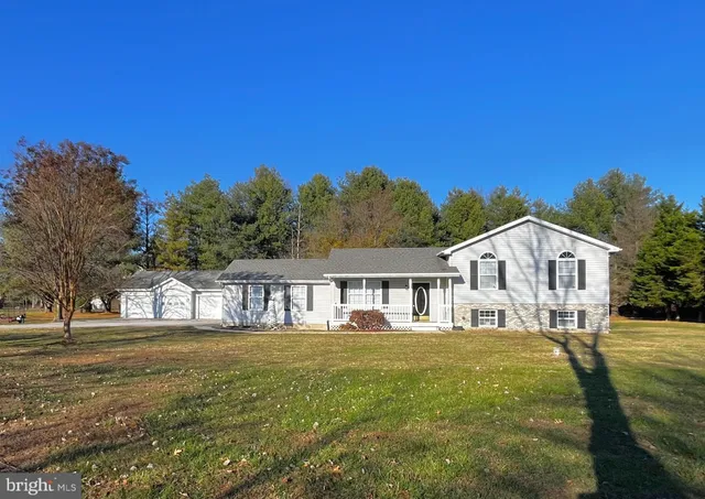 $3,500 | 205 Cedar Beach Drive, Prince Frederick, MD 20678