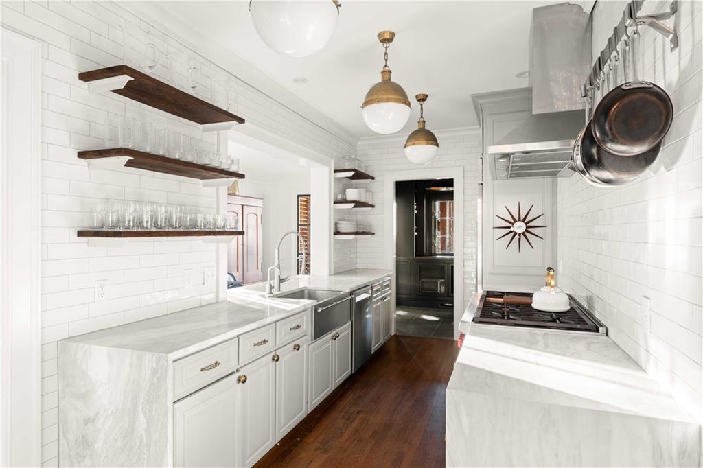 125 Palisades Road Northeast Atlanta, GA 30309 - Photo 13 of 49