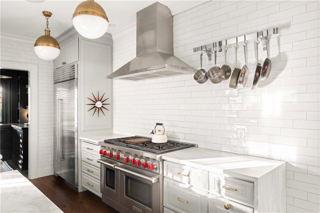 125 Palisades Road Northeast Atlanta, GA 30309 - Photo 14 of 49