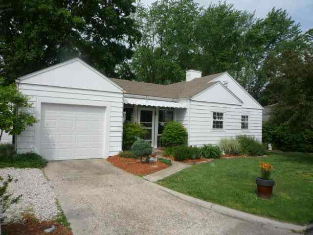1609 Audubon Road Vincennes, IN 47591 - Photo 1 of 12 Gallery Image 1