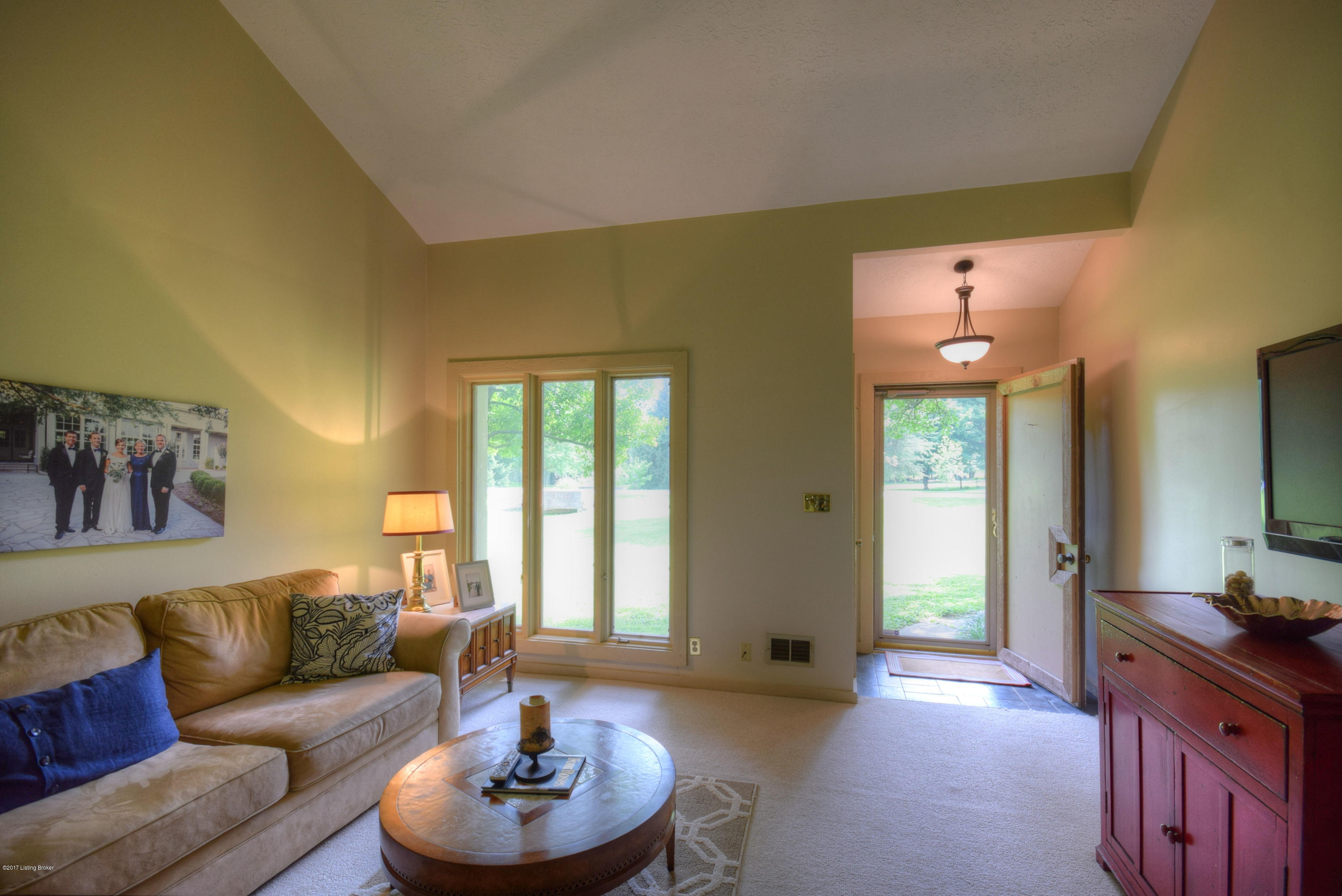 1901 Cardinal Harbour Road Prospect, KY 40059 - Photo 6 of 50 1901 Cardinal Harbour Rd-17