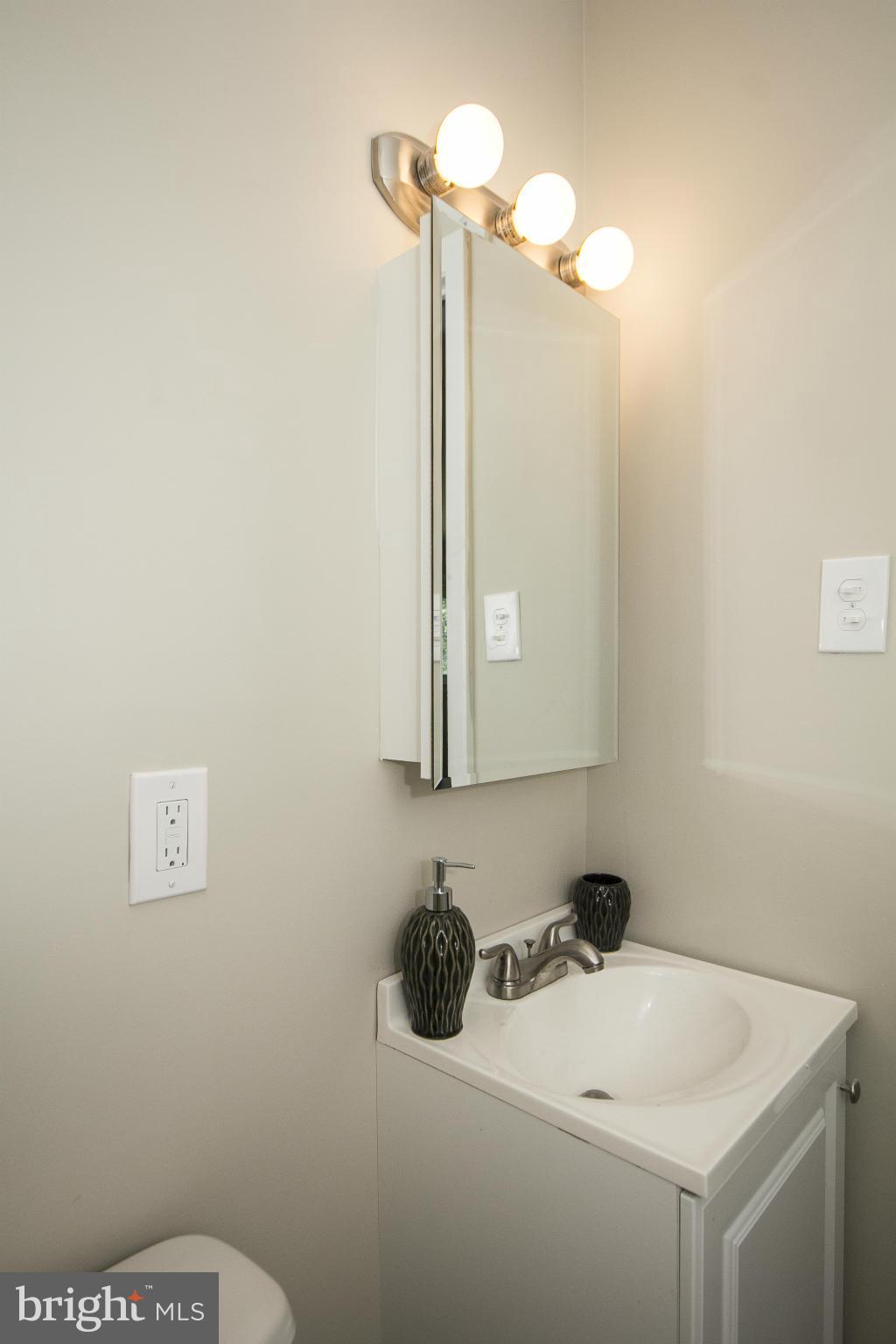 3803 Lumo Road Randallstown, MD 21133 - Photo 14 of 30 Bath (Master)