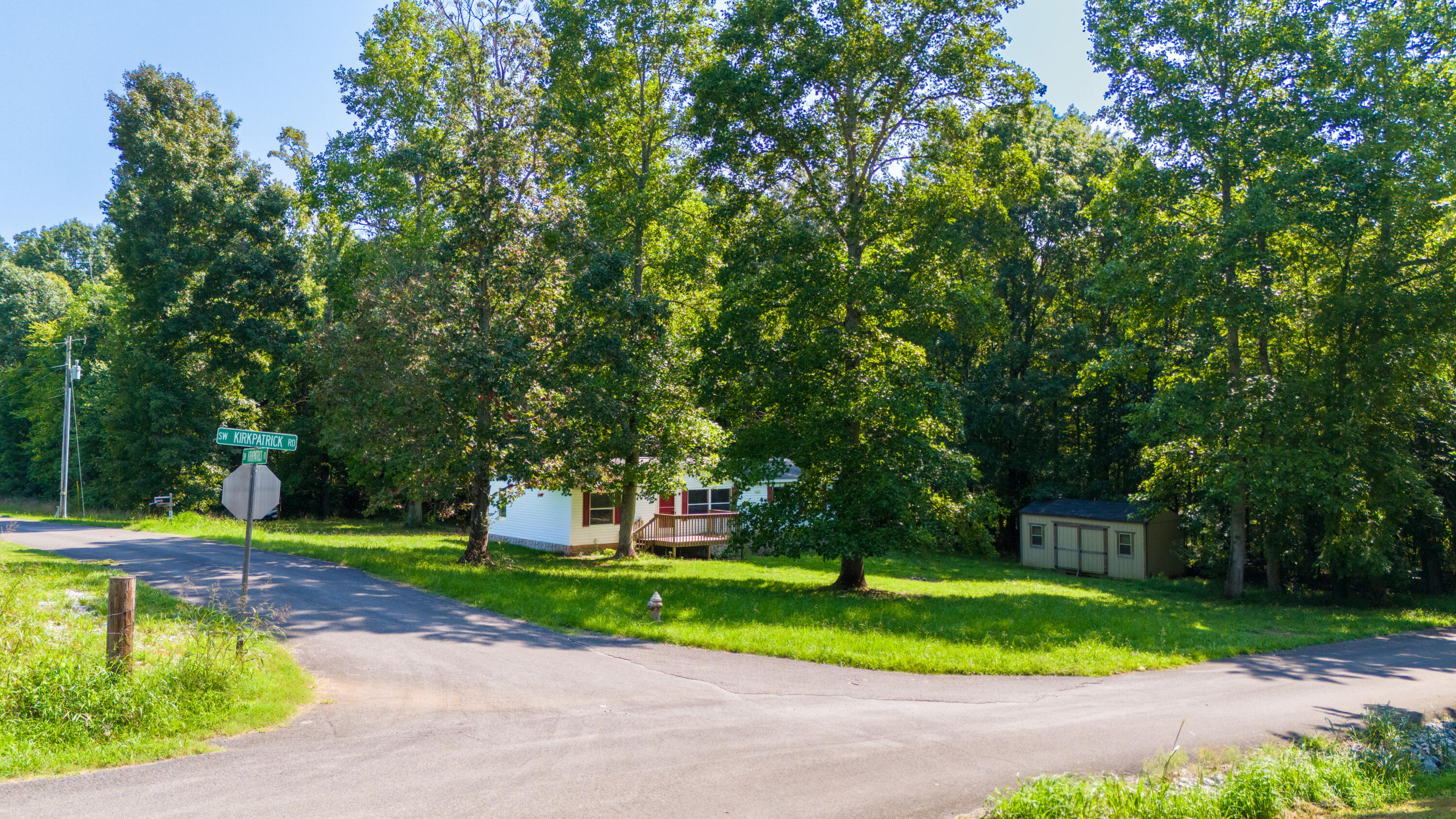 250 Kirkpatrick Road McDonald, TN 37353 - Photo 2 of 28 DJI_20240805111406_0972_777