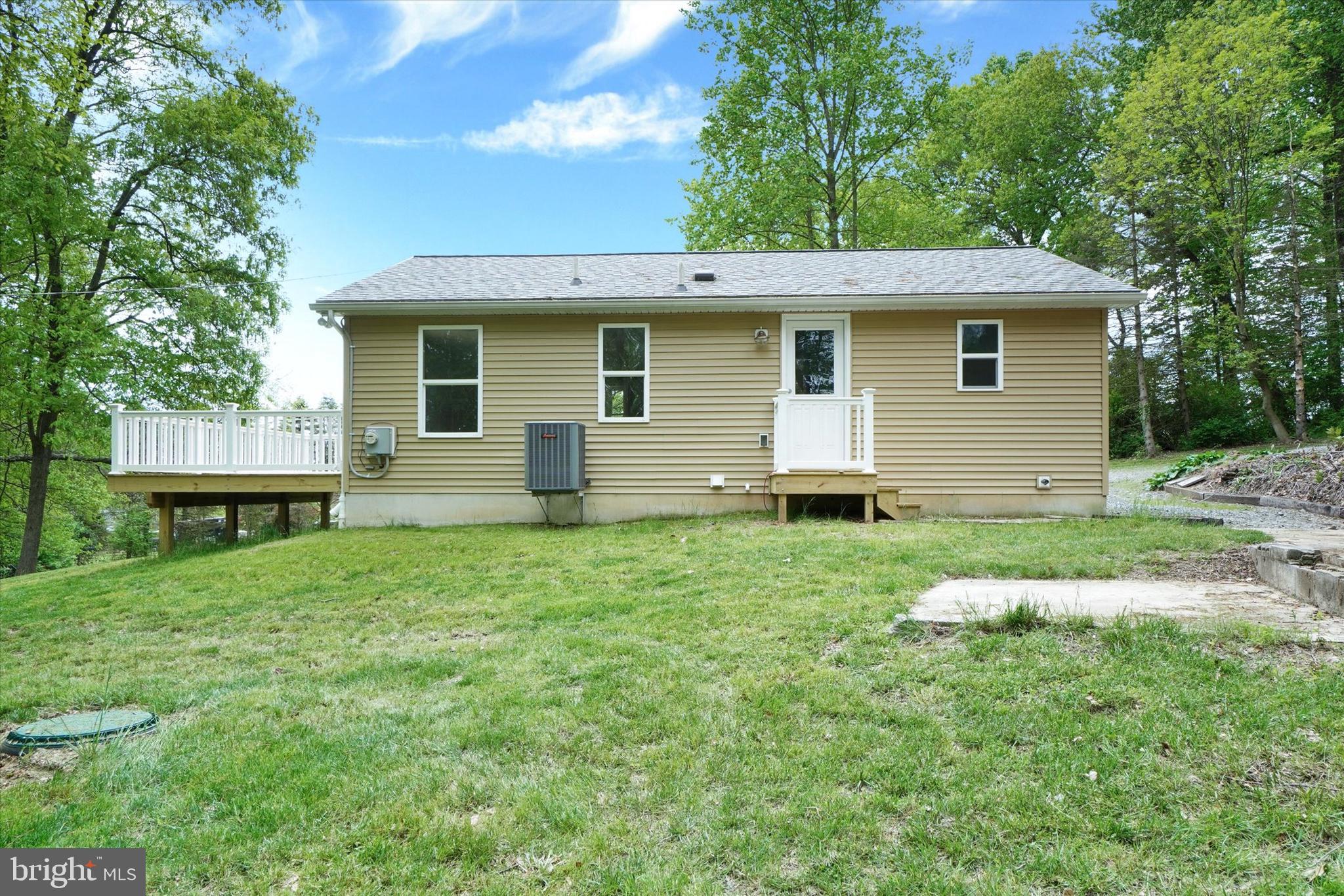58 Greenwich Road Delta, PA 17314 - Photo 25 of 25 Rear of Home
