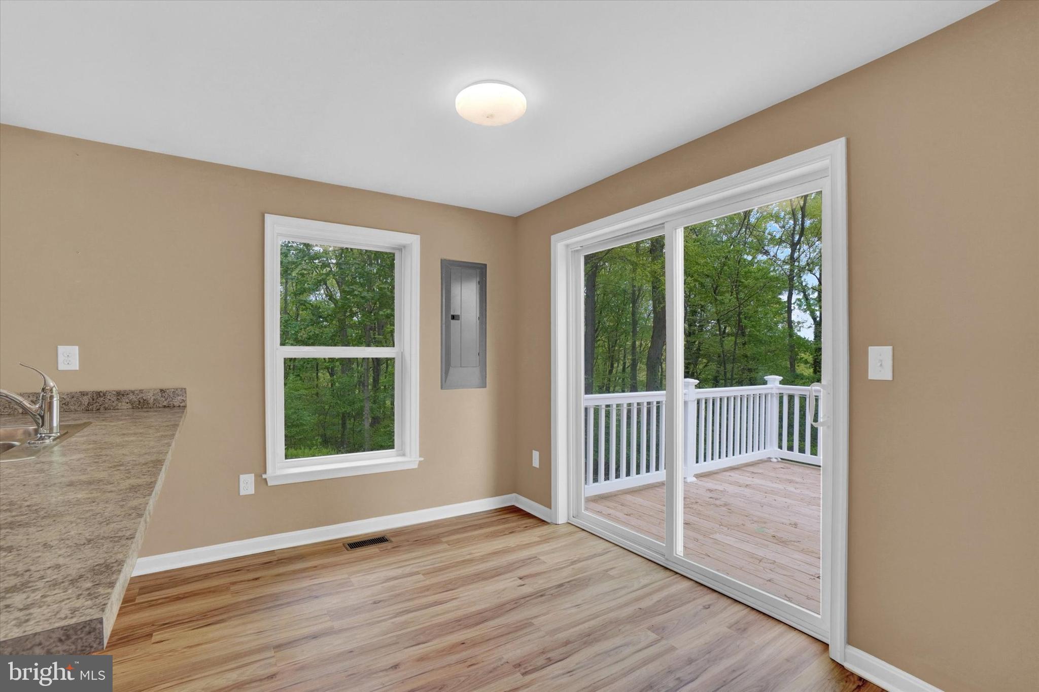 58 Greenwich Road Delta, PA 17314 - Photo 8 of 25 Slider at Dining Arae