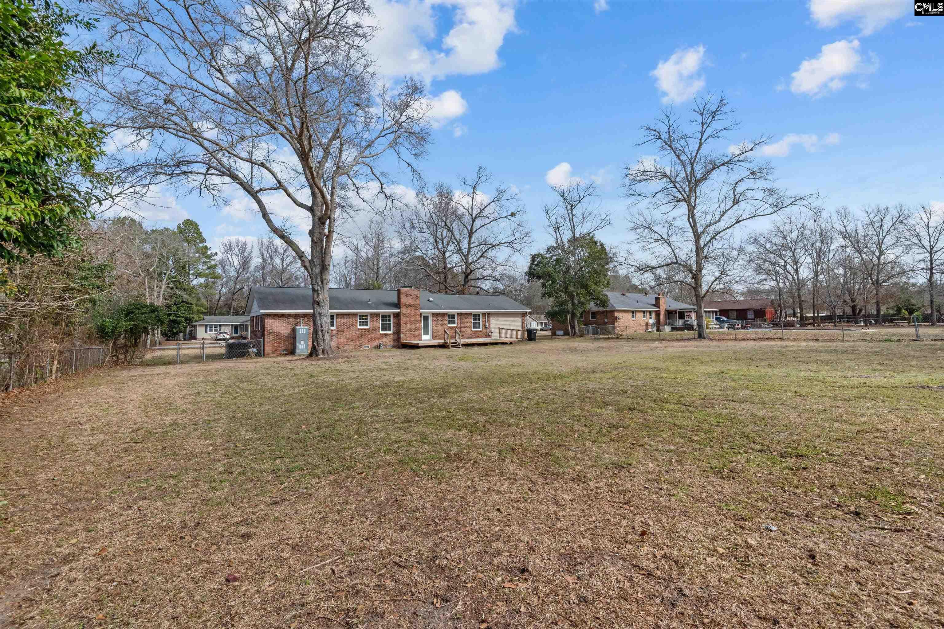 1127 State Rd S-28-900 Lugoff, SC 29078 - Photo 4 of 31