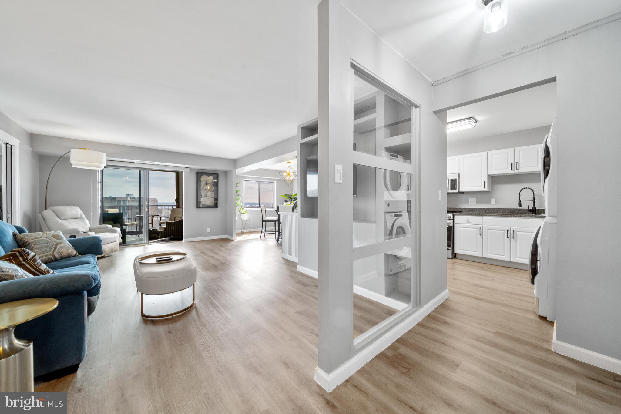 5902 Mt Eagle Drive, Unit 1206 Alexandria, VA 22303 - Photo 2 of 59 Foyer