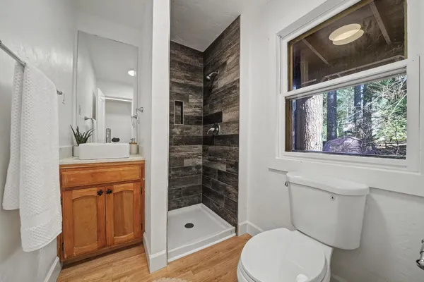 a bathroom with a tub