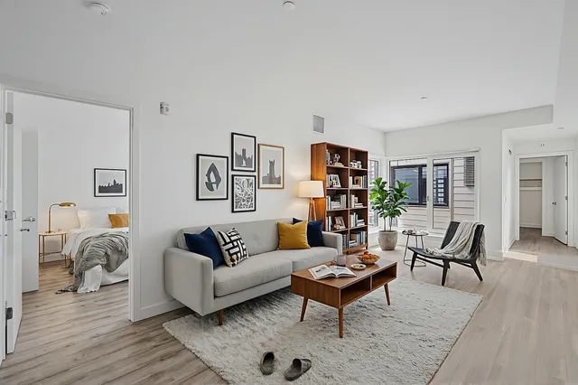 $3,063 | 179 Academy Street, Unit 110, Jersey City, NJ 07306