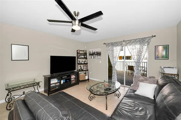 $250,000 | 9736 Trumpet Vine Loop, Trinity, FL 34655