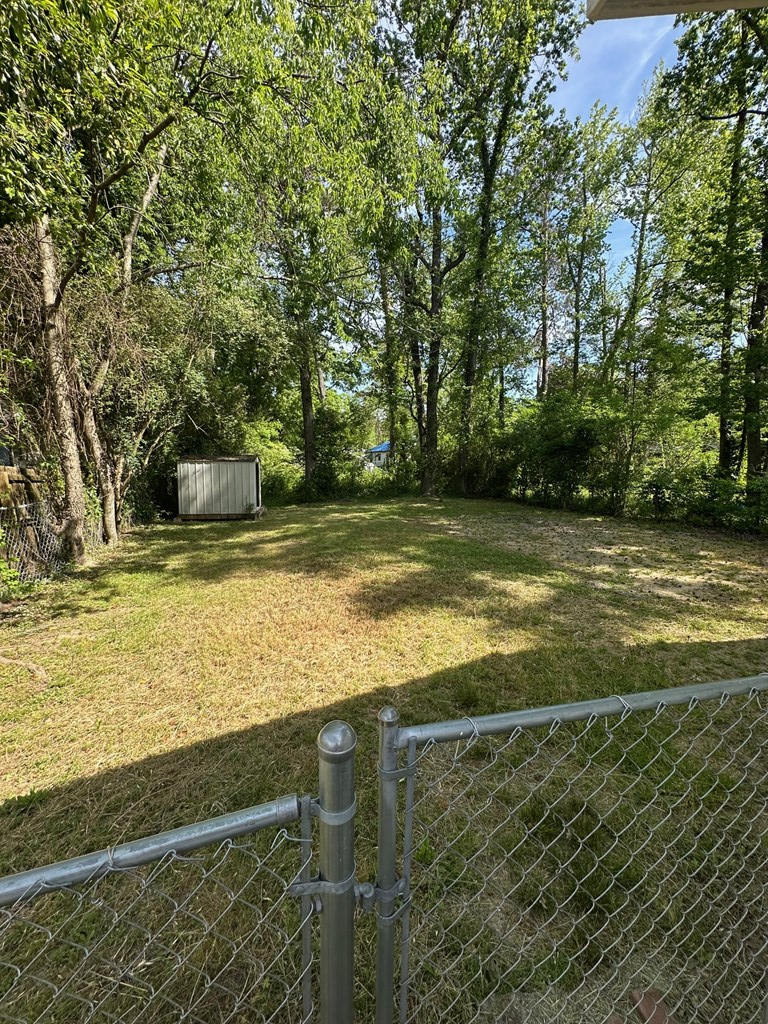 4135 Forrest Road Columbus, GA 31907 - Photo 13 of 16