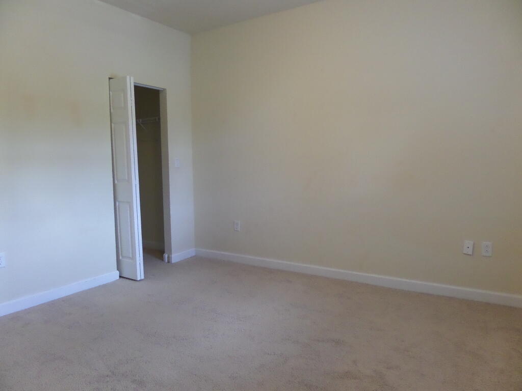 3349 West 90th Street Hialeah, FL 33018 - Photo 12 of 37 SAM_4933