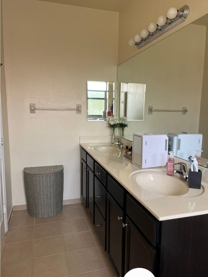 3349 West 90th Street Hialeah, FL 33018 - Photo 19 of 37 current tenant