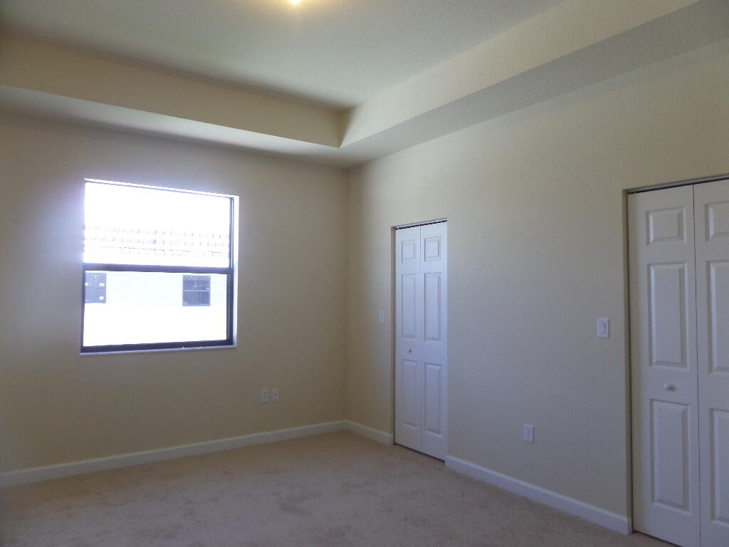 3349 West 90th Street Hialeah, FL 33018 - Photo 8 of 37 Master bedroom