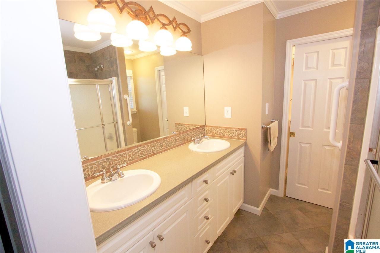 63 Shades Crest Road Birmingham, AL 35226 - Photo 13 of 26