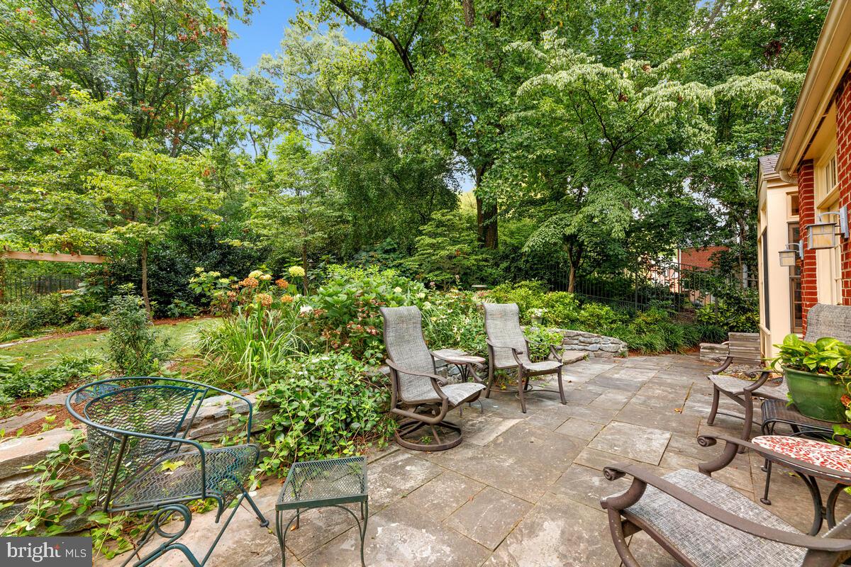 306 Windsor Street Silver Spring, MD 20910 - Photo 45 of 52 Gallery Image 45
