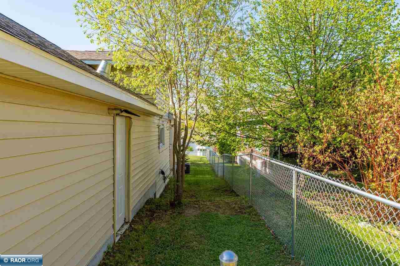 304 East James Street Ely, MN 55731 - Photo 26 of 36