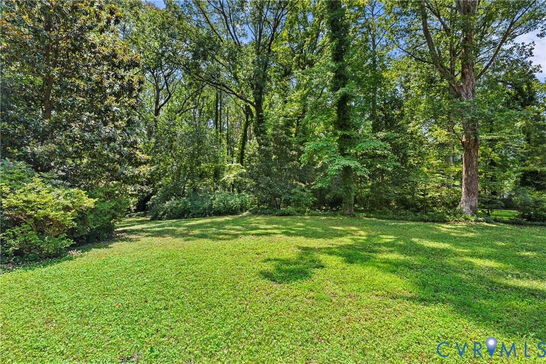8707 Brown Summit Road North Chesterfield, VA 23235 - Photo 61 of 72 Expansive lawn surrounded by mature trees and lush