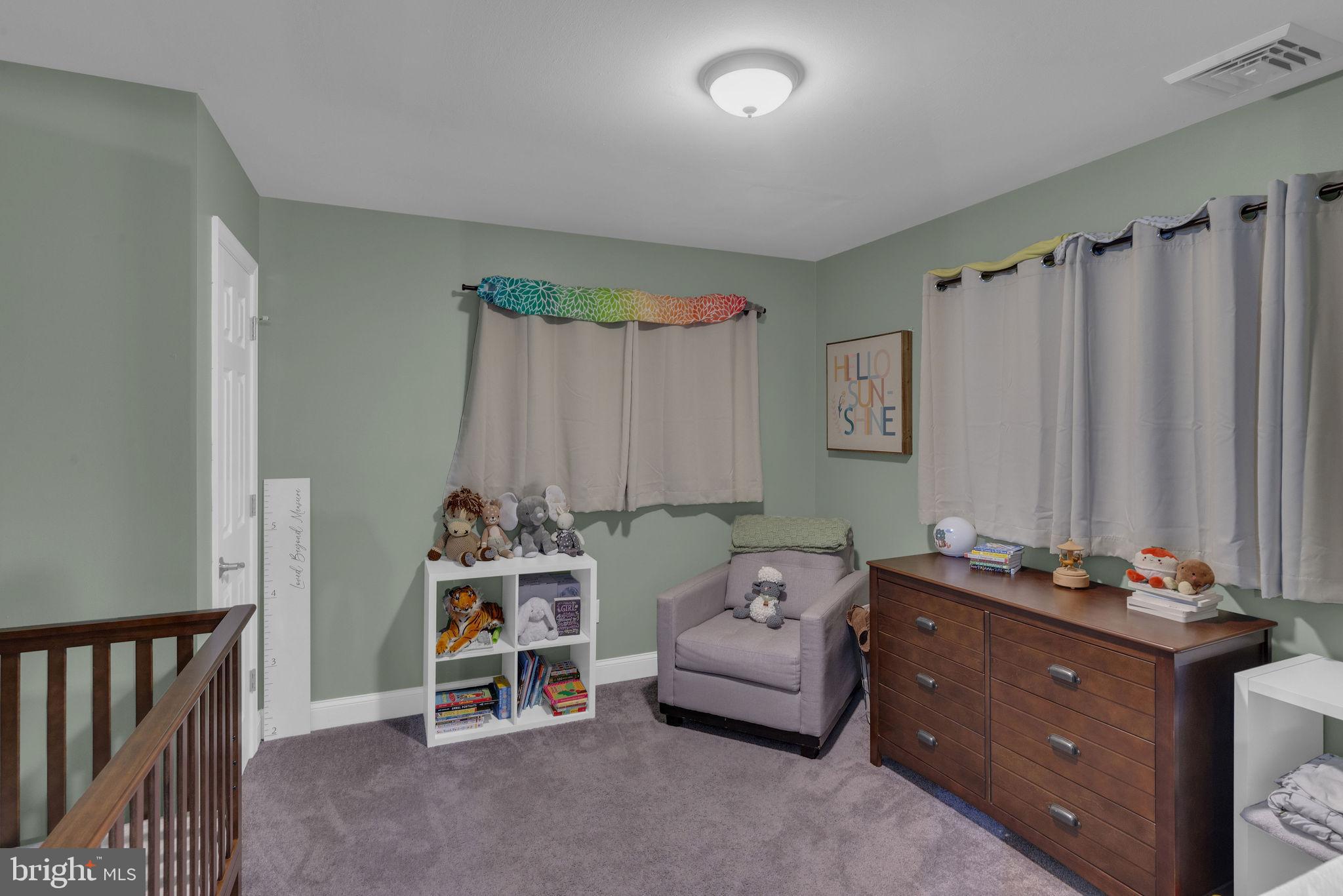 25 Easter Lane Levittown, PA 19054 - Photo 13 of 22